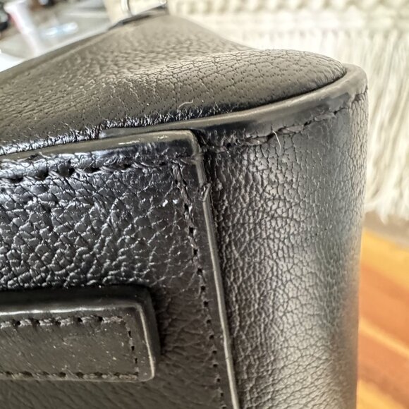 Givenchy Antigona Mini Top Handle Bag In Black Grained Leather Silver Hardware - Picture 12 of 17